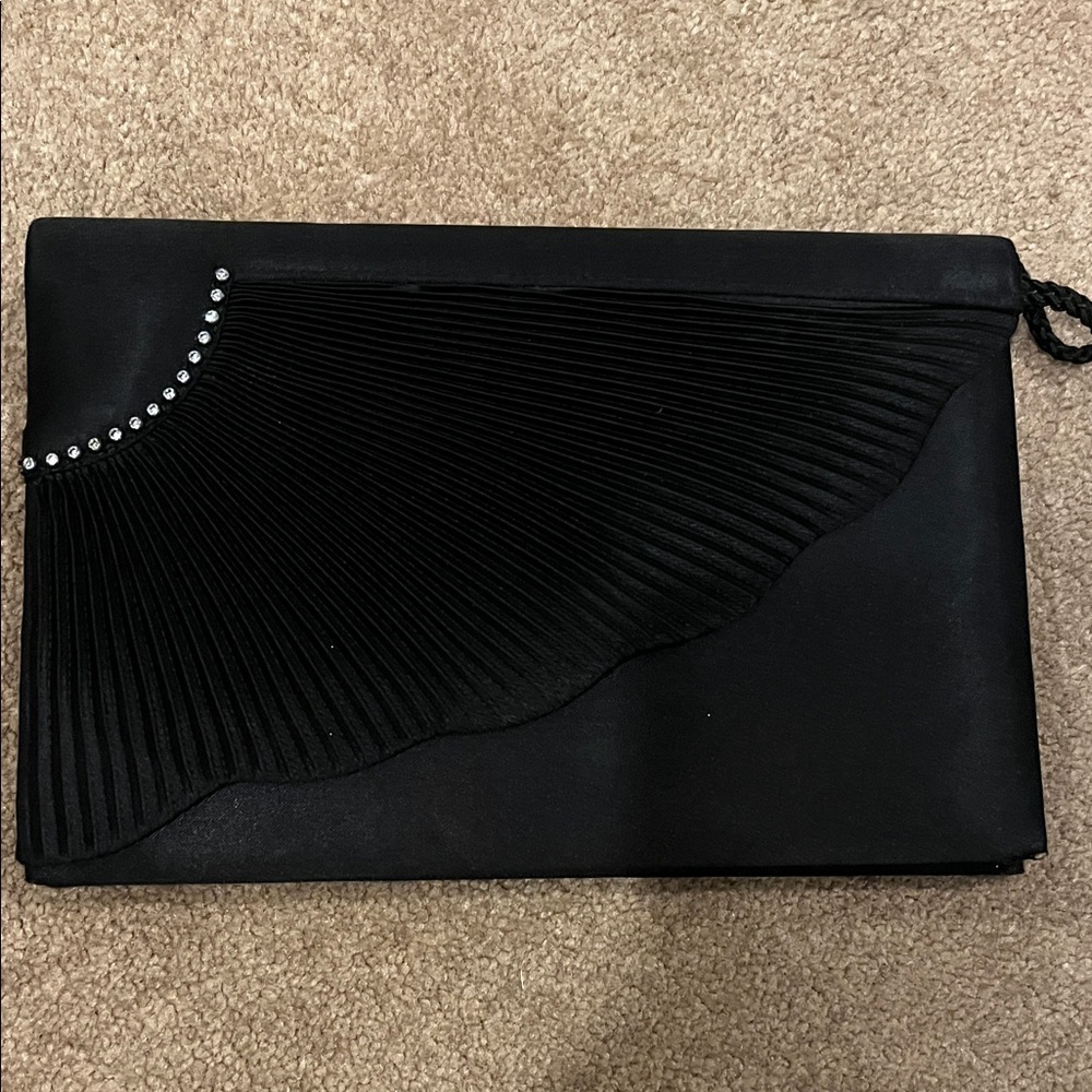 Elegant Black Clutch with Rhinestone Detail